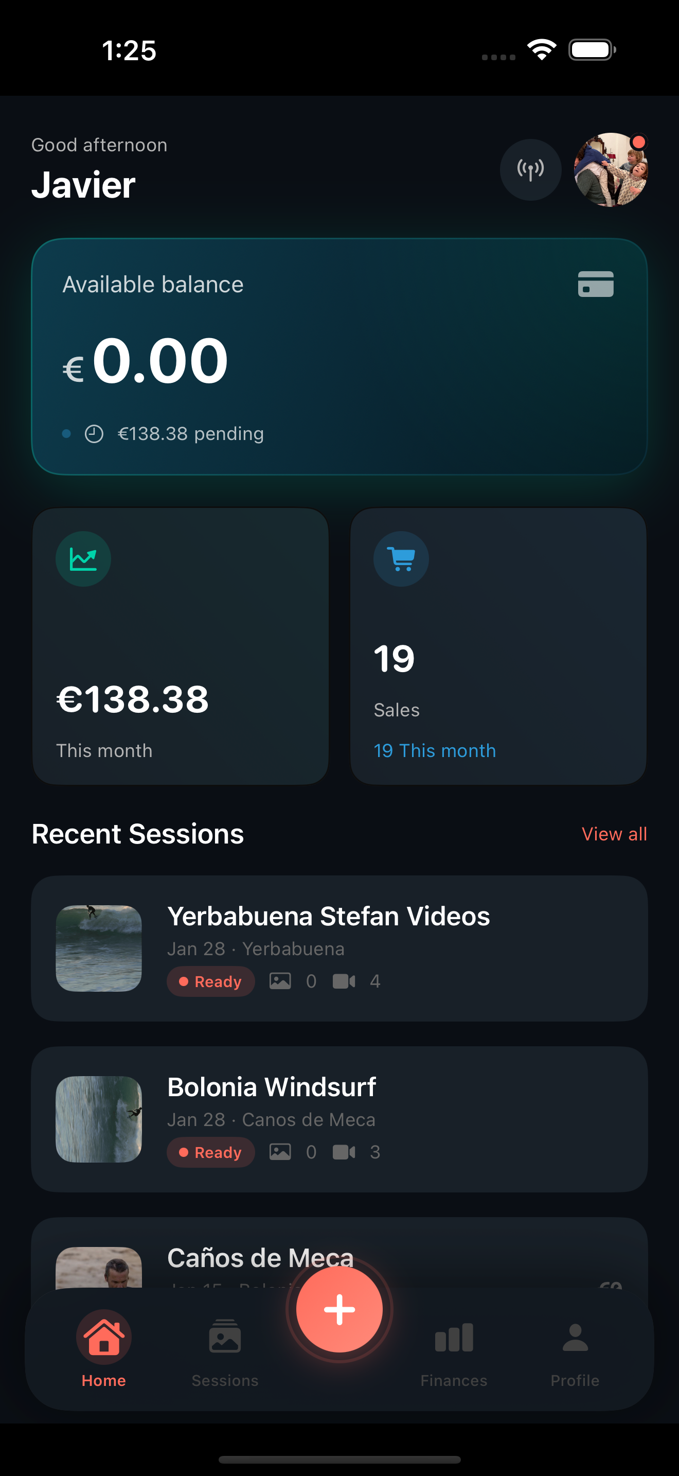 RideFrame iOS App